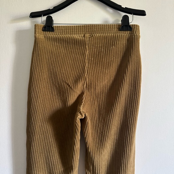 Aerie Tan Ribbed Velour Flare Corduroy Pants size Medium EUC - Picture 5 of 7